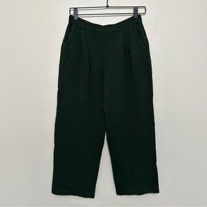 St. John collection women’s green wideleg crop pleated Santana knit pants size 6